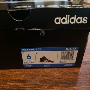 Boys Brand New Adidas Sneakers size 6